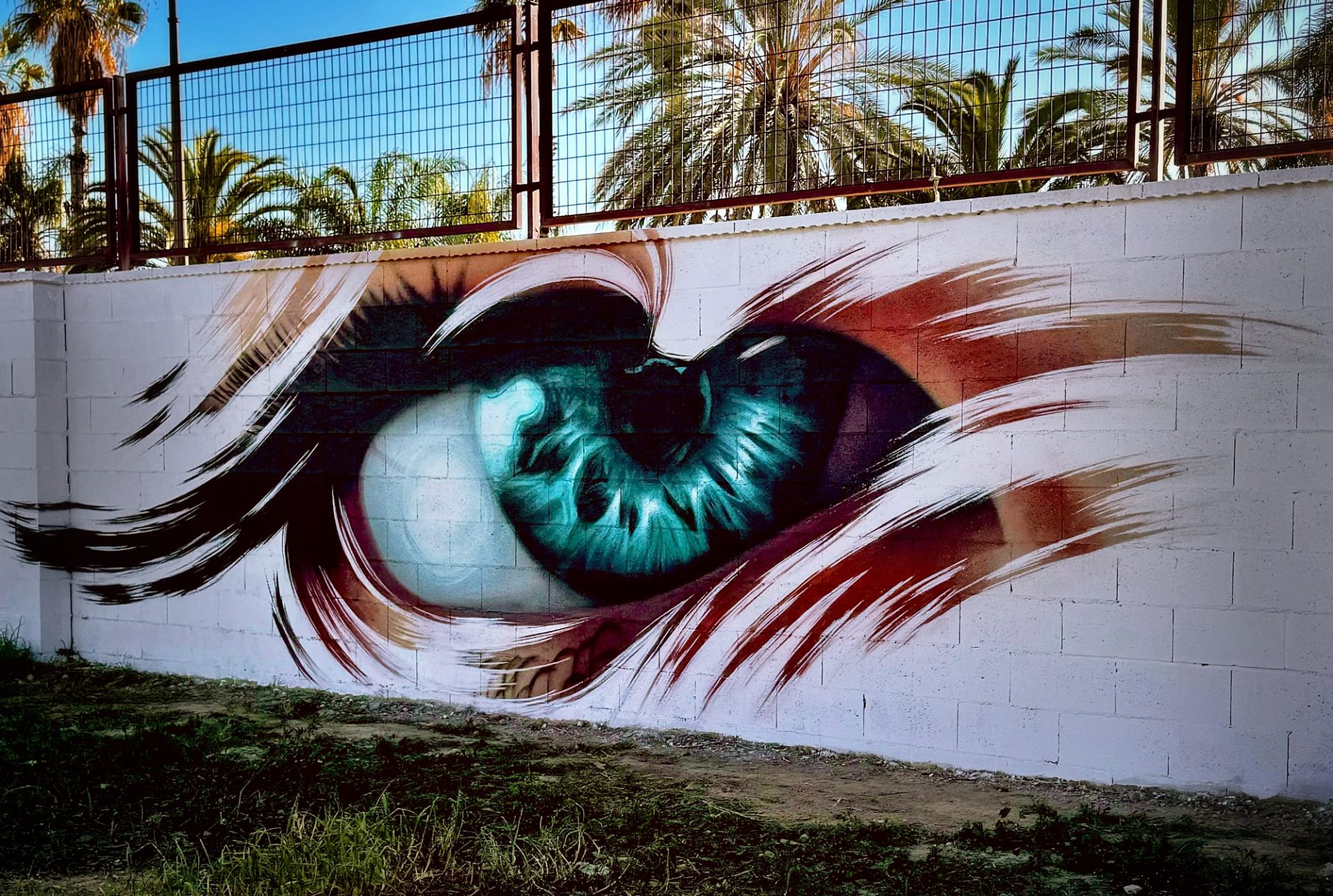 Eye Study 2, mural realista de un ojo pintado por Keoni VGN